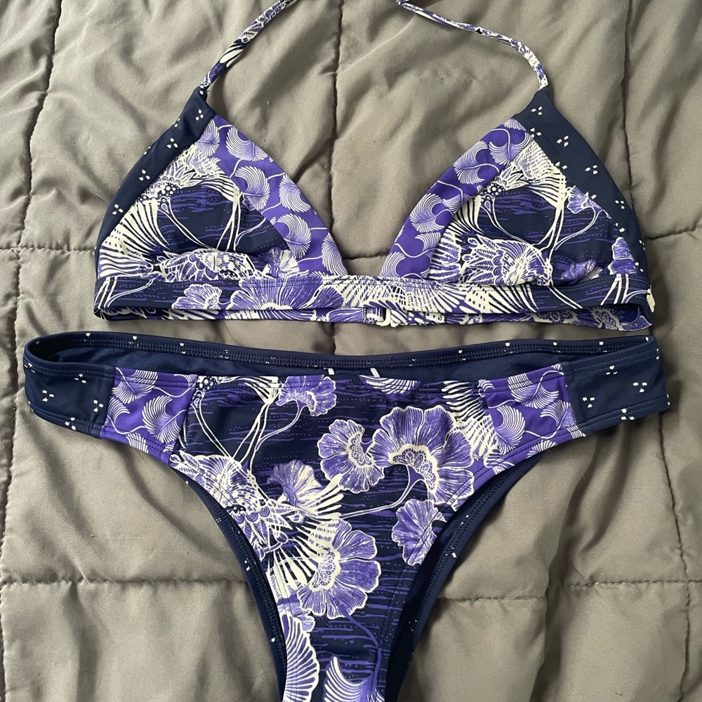 2 piece Roxy bikini